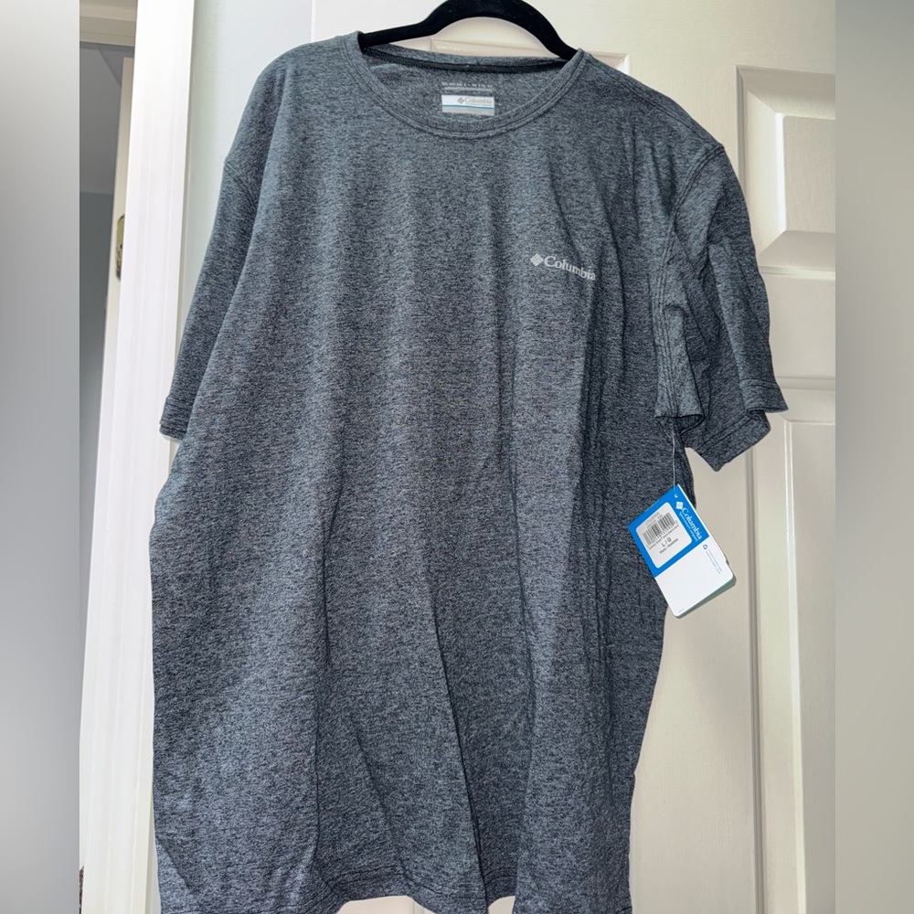 Large Columbia Men’s Omni Wick T-shirt — New with Tags